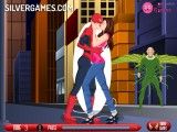 Bisou De Spiderman : Spiderman Caught Kissing